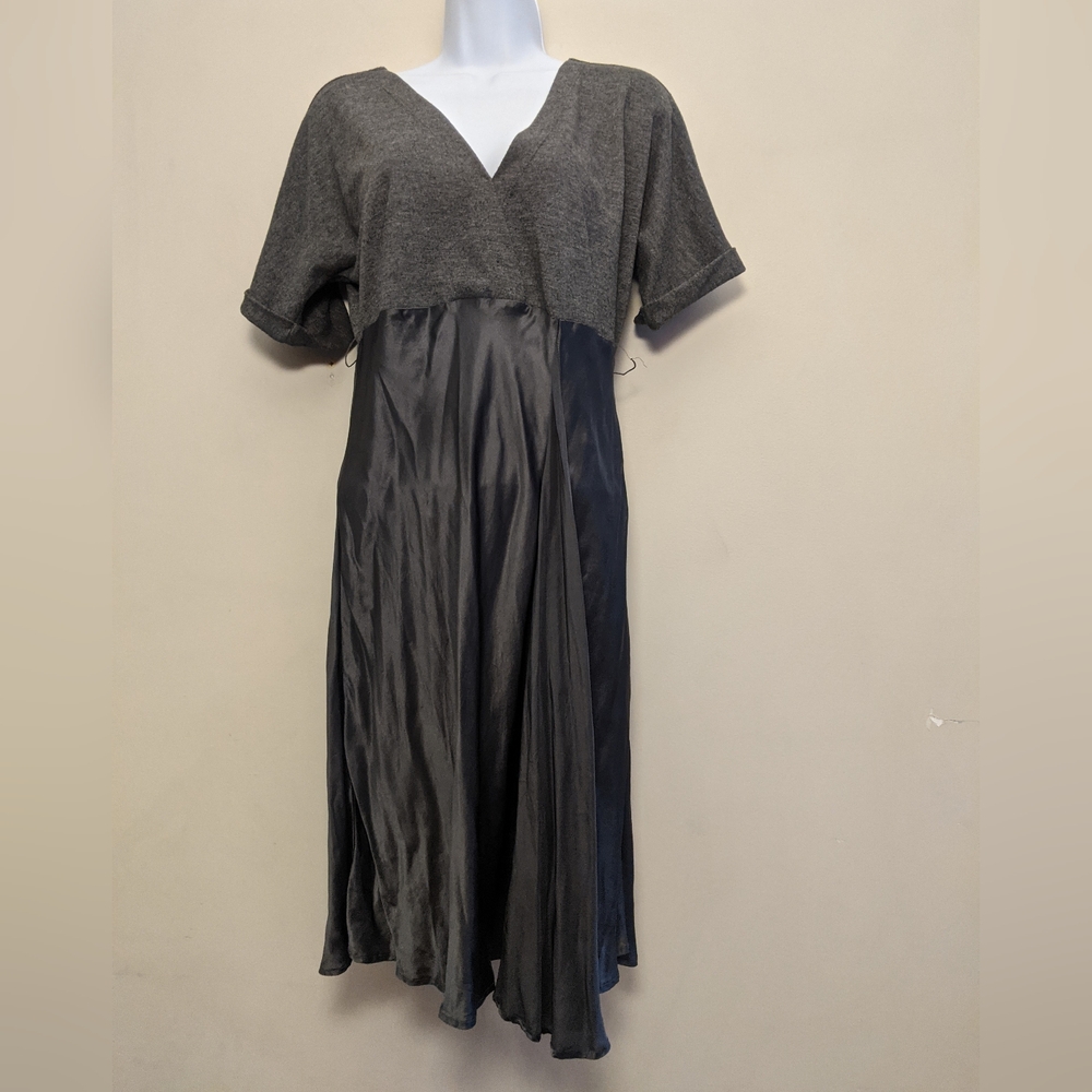 LINQ Gray Silk Midi Short Sleeve Faux Wrap Dress M